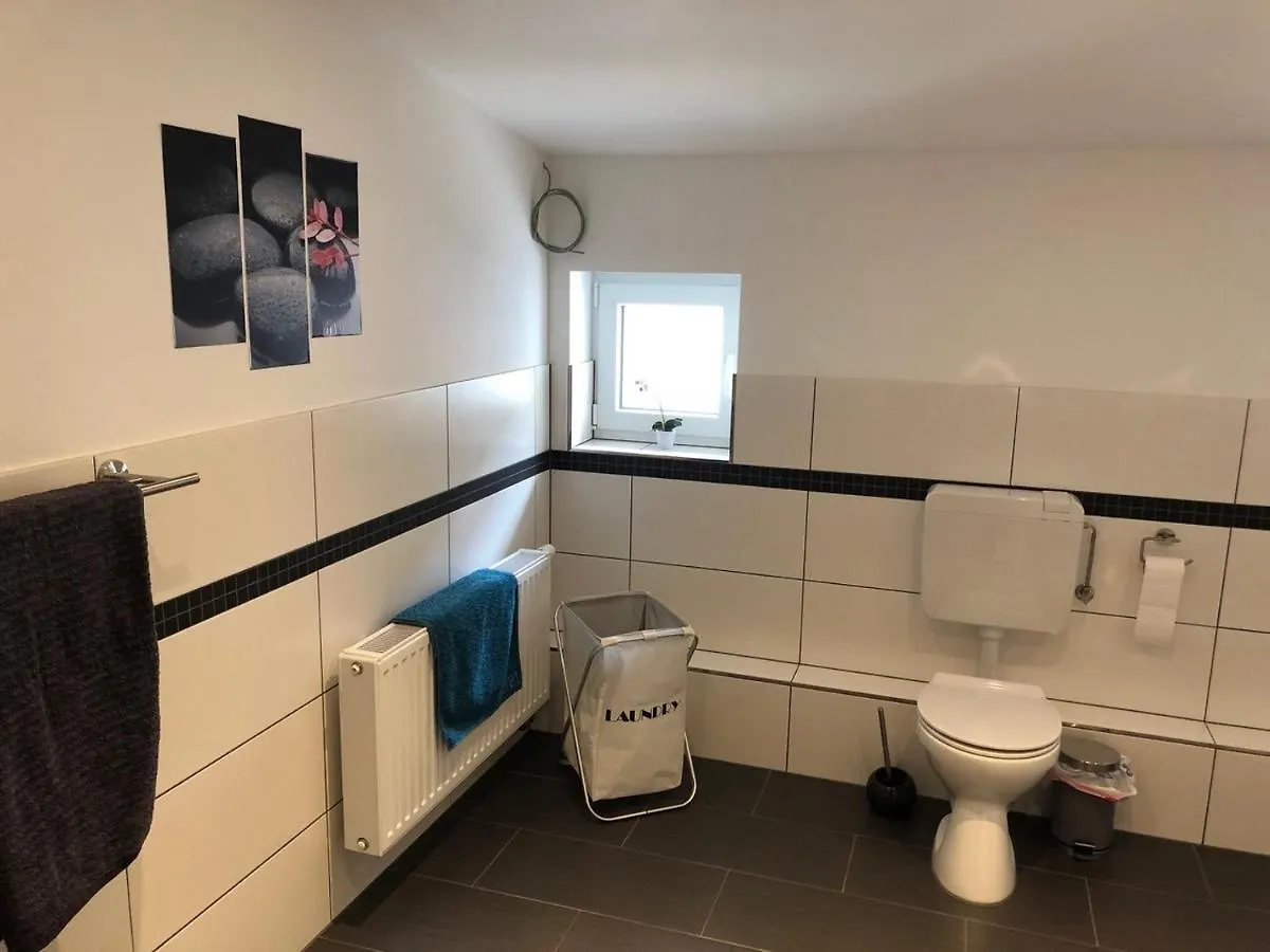 Privatunterkunft Zimmervermietung Dejan Berlin
